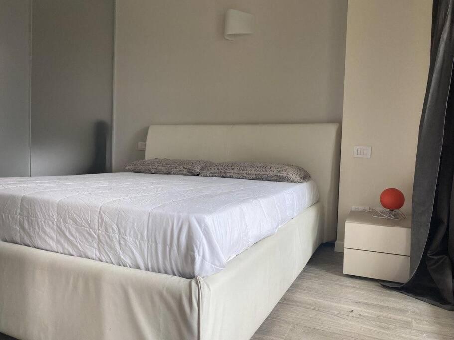 Appartamento Bersaglio Costa Volpino Zewnętrze zdjęcie